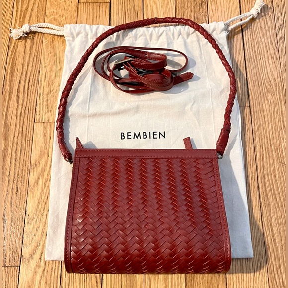 NWOT Bembien Cece Handwoven Leather Convertible Crossbody Shoulder Clutch Rouge - Picture 2 of 10